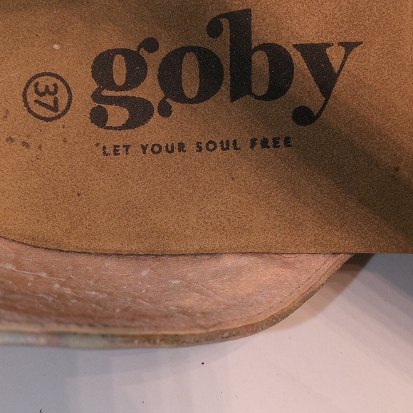 Goby Vegan Leather MaryJanes sz 37 - Picture 6 of 7